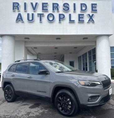 2023 Jeep Cherokee Altitude Lux