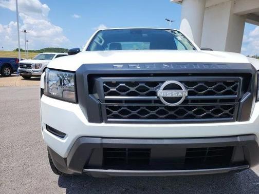 Glacier White 2024 Nissan Frontier S