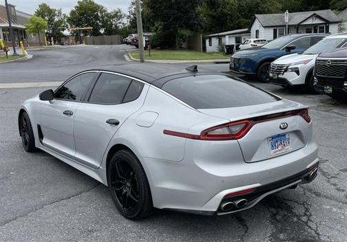 2018 Kia Stinger BASE