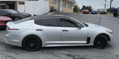 2018 Kia Stinger BASE