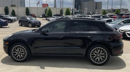 2015 Porsche Macan S