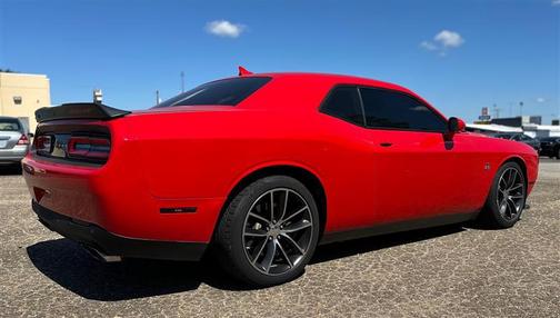 2015 Dodge Challenger R/T Scat Pack