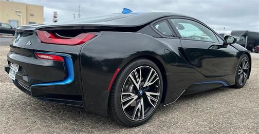 2014 BMW i8
