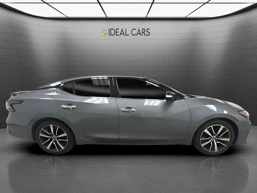 Gun Metallic 2021 Nissan Maxima 3.5 SV