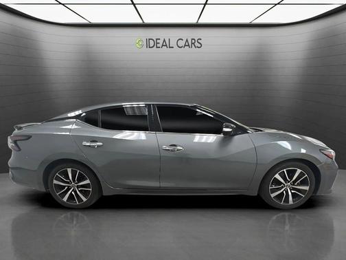 Gun Metallic 2021 Nissan Maxima 3.5 SV