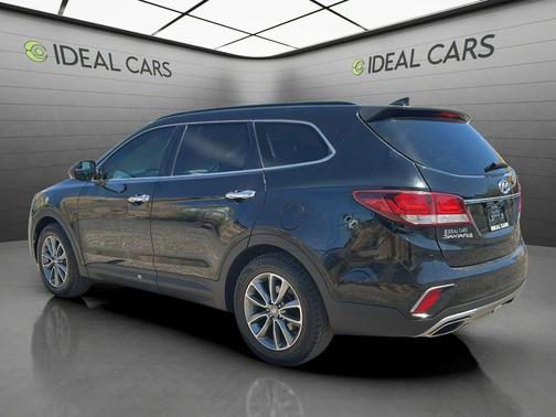 Becketts Black 2018 Hyundai SANTA FE SE