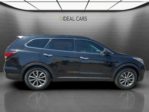 Becketts Black 2018 Hyundai SANTA FE SE