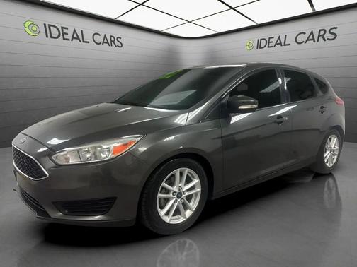Stealth Gray 2016 Ford Focus SE