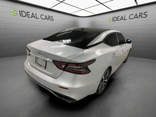 Brilliant Silver Metallic 2020 Nissan Maxima 3.5 SL