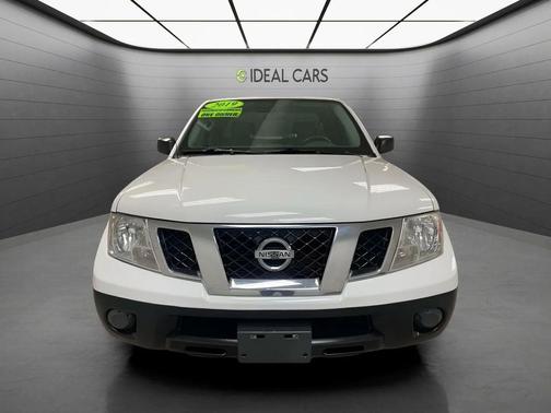 Glacier White 2019 Nissan Frontier S