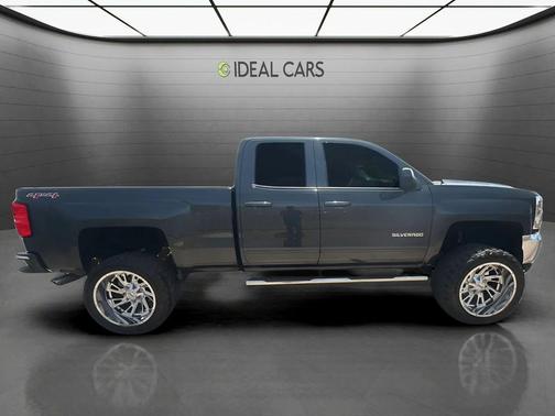 Blue Metallic 2017 Chevrolet Silverado 1500 1LT