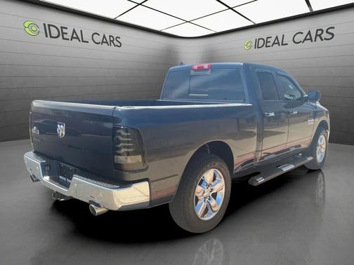 Maximum Steel Metallic Clearcoat 2017 RAM 1500 Big Horn