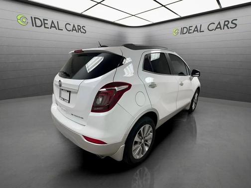 White Frost Tricoat 2018 Buick Encore Preferred