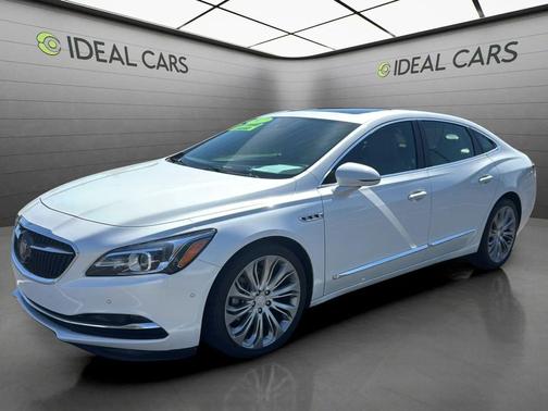DIAMOND WHITE 2017 Buick LaCrosse Premium