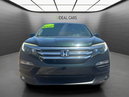 Black Forest Pearl 2017 Honda Pilot EX-L