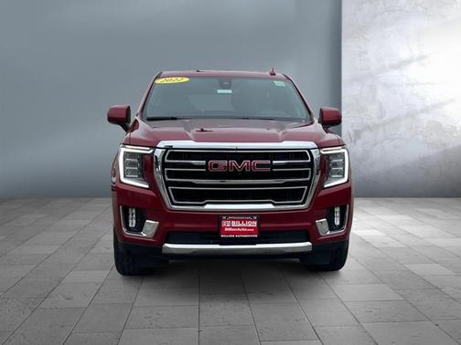 2022 GMC Yukon SLT