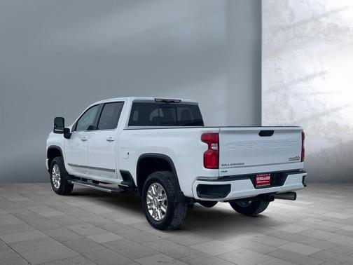 2024 Chevrolet Silverado 2500 High Country