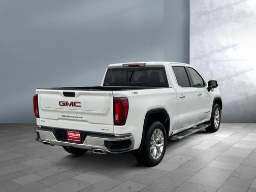 2022 GMC Sierra 1500 Limited SLT