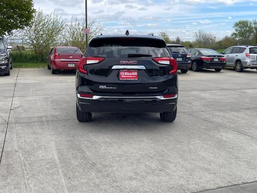 2024 GMC Terrain Denali
