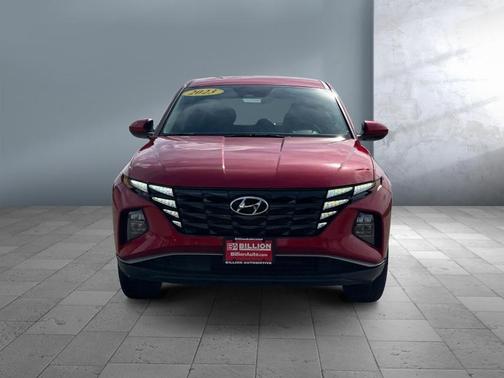 2023 Hyundai TUCSON SE