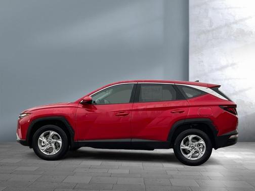 2023 Hyundai TUCSON SE