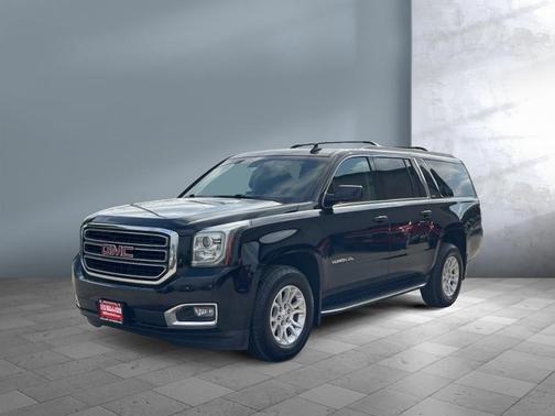 2017 GMC Yukon XL SLT