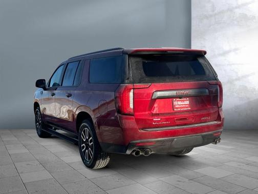 2023 GMC Yukon XL AT4