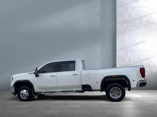 2022 GMC Sierra 3500 SLT