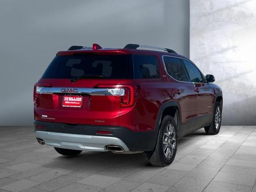 2022 GMC Acadia SLT