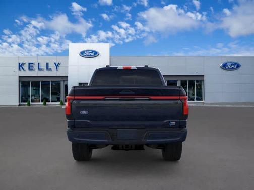 2025 Ford F-150 Lightning LARIAT