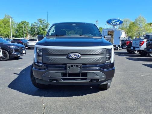2024 Ford F-150 Lightning XLT