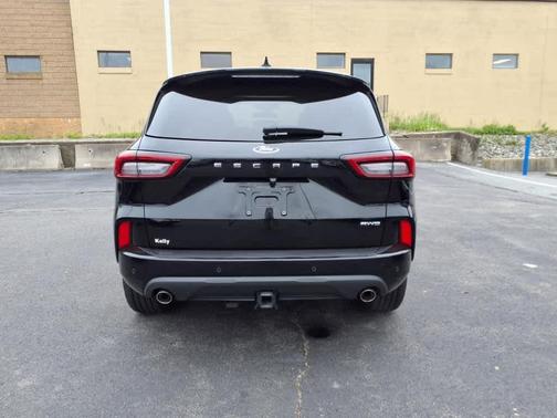 2024 Ford Escape ST-Line Select
