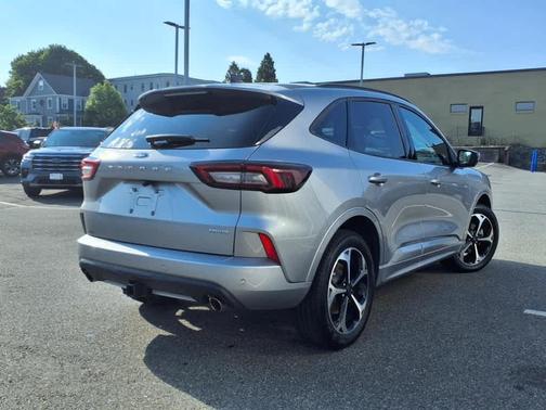 2024 Ford Escape ST-Line Select