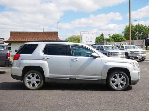 Quicksilver Metallic 2017 GMC Terrain SLE-2