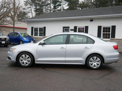 2014 Volkswagen Jetta Auto SE