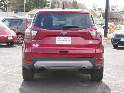 Ruby Red Metallic Tinted Clearcoat 2017 Ford Escape SE