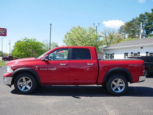 Flame Red Clearcoat 2012 RAM 1500 SLT