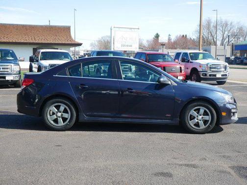 2015 Chevrolet Cruze 1LT