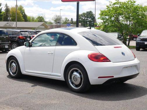 Candy White 2013 Volkswagen Beetle 2.5L