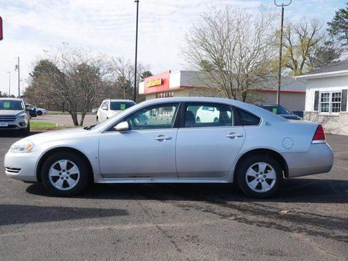 Silver Ice Metallic 2009 Chevrolet Impala LT