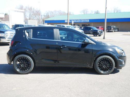2016 Chevrolet Sonic LT