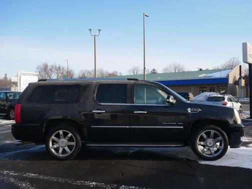 2011 Cadillac Escalade ESV Base