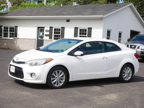 Snow White Pearl 2014 Kia Forte Koup EX