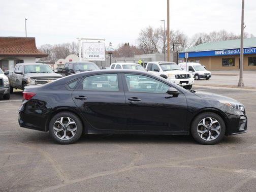 Aurora Black 2019 Kia Forte LXS