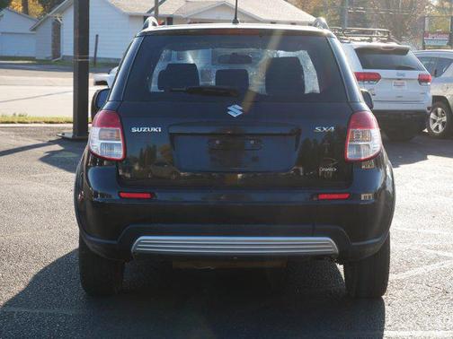 2013 Suzuki SX4 Crossover Technology