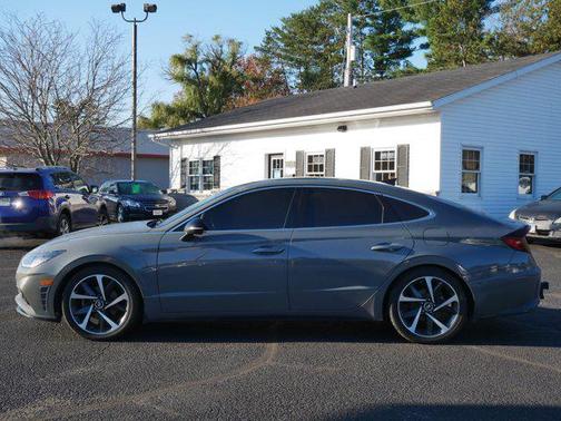 2021 Hyundai SONATA SEL Plus