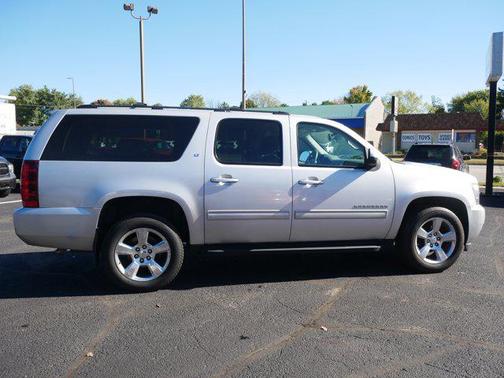 2011 Chevrolet Suburban 1500 LT