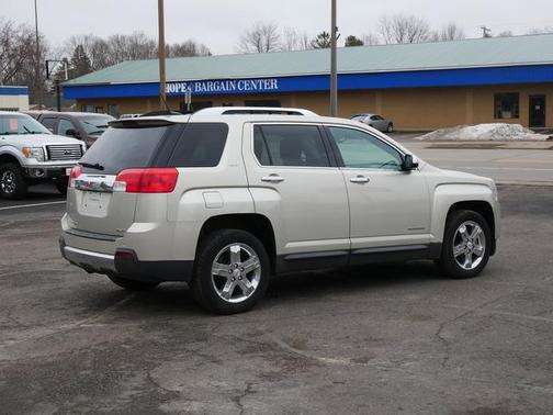 Champagne Silver Metallic 2013 GMC Terrain SLT-2
