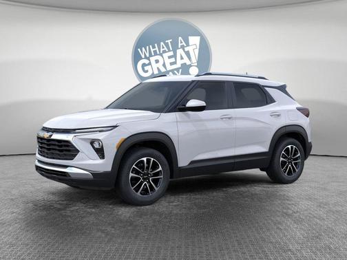 Summit White 2026 Chevrolet Trailblazer LT