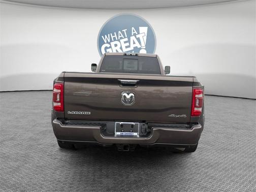 2020 RAM 3500 Laramie Crew Cab 4x4 8' Box